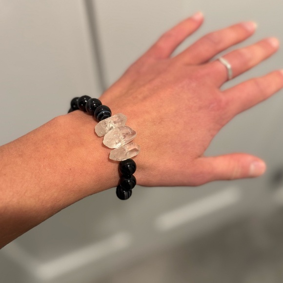 Raw Quartz Bracelet - Picture 1 of 5